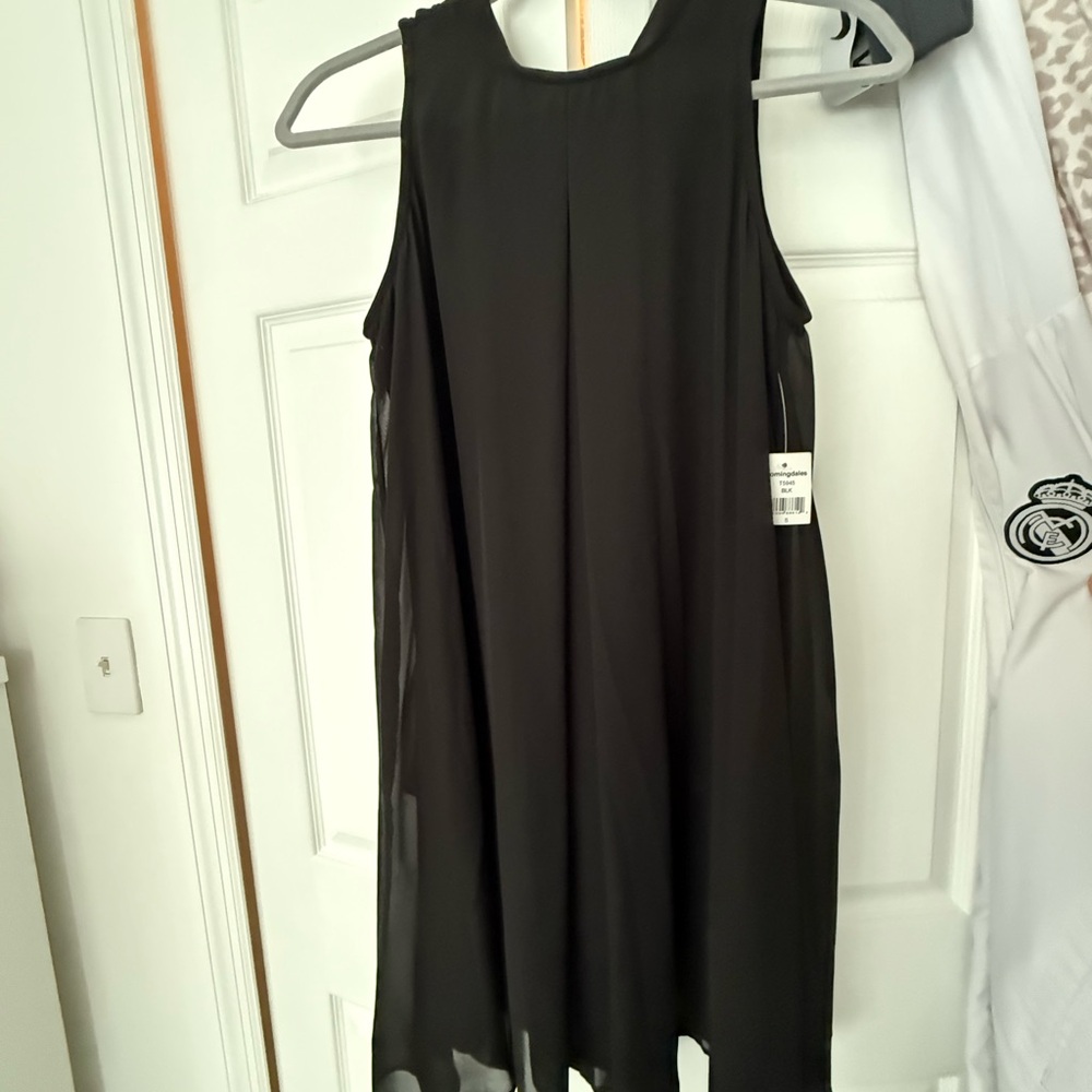 NEW Elegant Black Sleeveless Dress